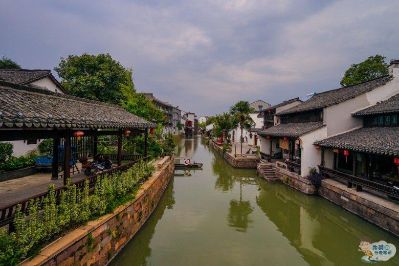 摇滚乐团的装扮